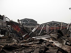 江油市大量垮塌的工礦廠房