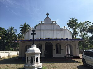 Stone cross and St. George Church, Cherai