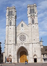 圣樊尚大教堂（法语：Cathédrale Saint-Vincent de Chalon-sur-Saône）