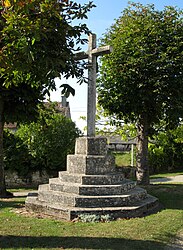 The calvary of Parcy