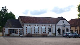 The town hall in Saint-Maurice-le-Vieil