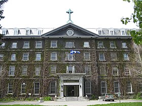 Collège de Montréal