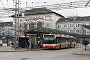 Trolleybus terminus in front of the Hauptbahnhof, 2008.