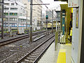 埼京线、湘南新宿线站台北端可见到山手线内环站台的南端