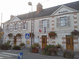 The town hall in Mareau-aux-Prés