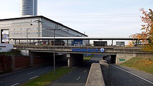 Elevated platform stretching across dual carriageway