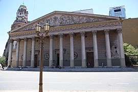 布宜诺斯艾利斯都主教座堂是该市的天主教总堂