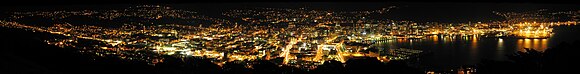 Wellington City by night, panorama