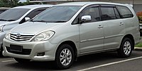 2009 Kijang Innova 2.0 G (TGN40; first facelift, Indonesia)