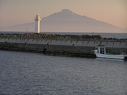 野寒布岬から见る利尻富士