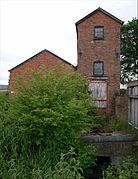 Earlswood engine house (C)