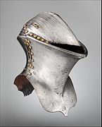 15th-century German frog-mouth helm used in jousting