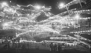 Night scene in Belmont Park, 1939