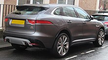 F-Pace S 車尾