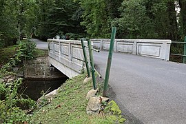 Bridge to Parklawn Memorial Park & Menorah Gardens