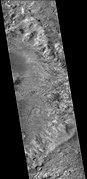 火星勘测轨道飞行器背景相机拍摄的亥姆霍兹陨击坑东侧部分。