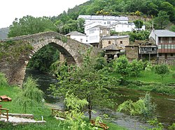 Medieval bridge of A Pobra (Navia de Suarna).