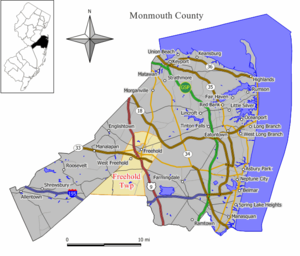 Location of Freehold Township in Monmouth County highlighted in yellow (right). Inset map: Location of Monmouth County in New Jersey highlighted in black (left).
