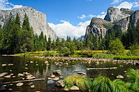 加利福尼亚州优胜美地国家公园山谷