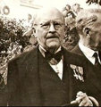 Robert Smallbones, British diplomat and humanitarian