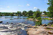 Magnetawan River flowing through Magnetawan