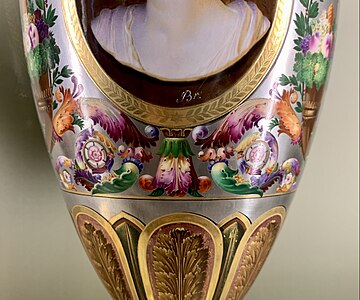 Neoclassical foliage volutes on a vase, by the Sèvres Porcelain Manufactory, 1814, hard-paste porcelain with platinum background and gilt bronze mounts, Louvre[10]