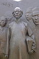 上海多倫路柔石銅像