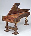 于1666年制作的大键琴，现存放在大都会艺术博物馆。