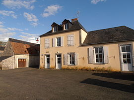The town hall in Bannes