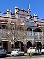 Criterion Hotel, Warwick; built 1917.[84]