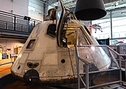阿波罗七号指令舱在博物馆展出