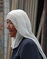 佩戴盖头的中国东乡族妇女