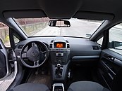 Dashboard (Opel Zafira B 2006)