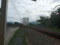 Cái River railway bridge, Ngọc Hiệp ward