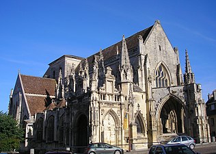 圣特里尼泰教堂（法语：Église de la Trinité de Falaise）