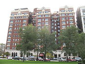 The Hampton House, a condominium located on the property that once housed the Hyde Park House (Hyde Park's first hotel). In the 1980s, the Hampton House was home to Chicago Mayor Harold Washington.