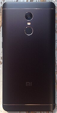 红米Note 4X黑色版背面