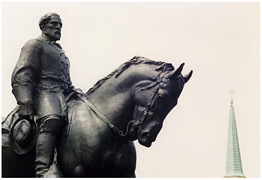 Robert E. Lee (1917–1924, completed by Leo Lentelli), Lee Park, Charlottesville, Virginia.