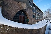 Entrance of former Laboratory of Microbiology, Wageningen, 1921