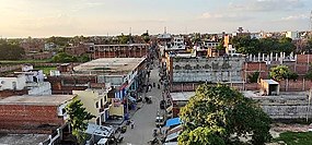 Image of market road in the town of Dildarnagar in 2015