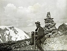Peter Kaufmann on the summit of Castor Peak (8282 ft.). Photo courtesy E. Kaufmann, Grindelwald.