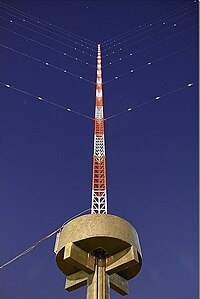 Fuxing Broadcasting Station's Antenna next to the Keelung River